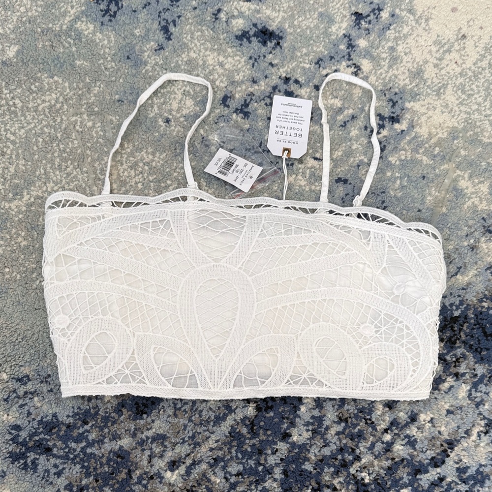 American Eagle Outfitters White Lace Bandeau